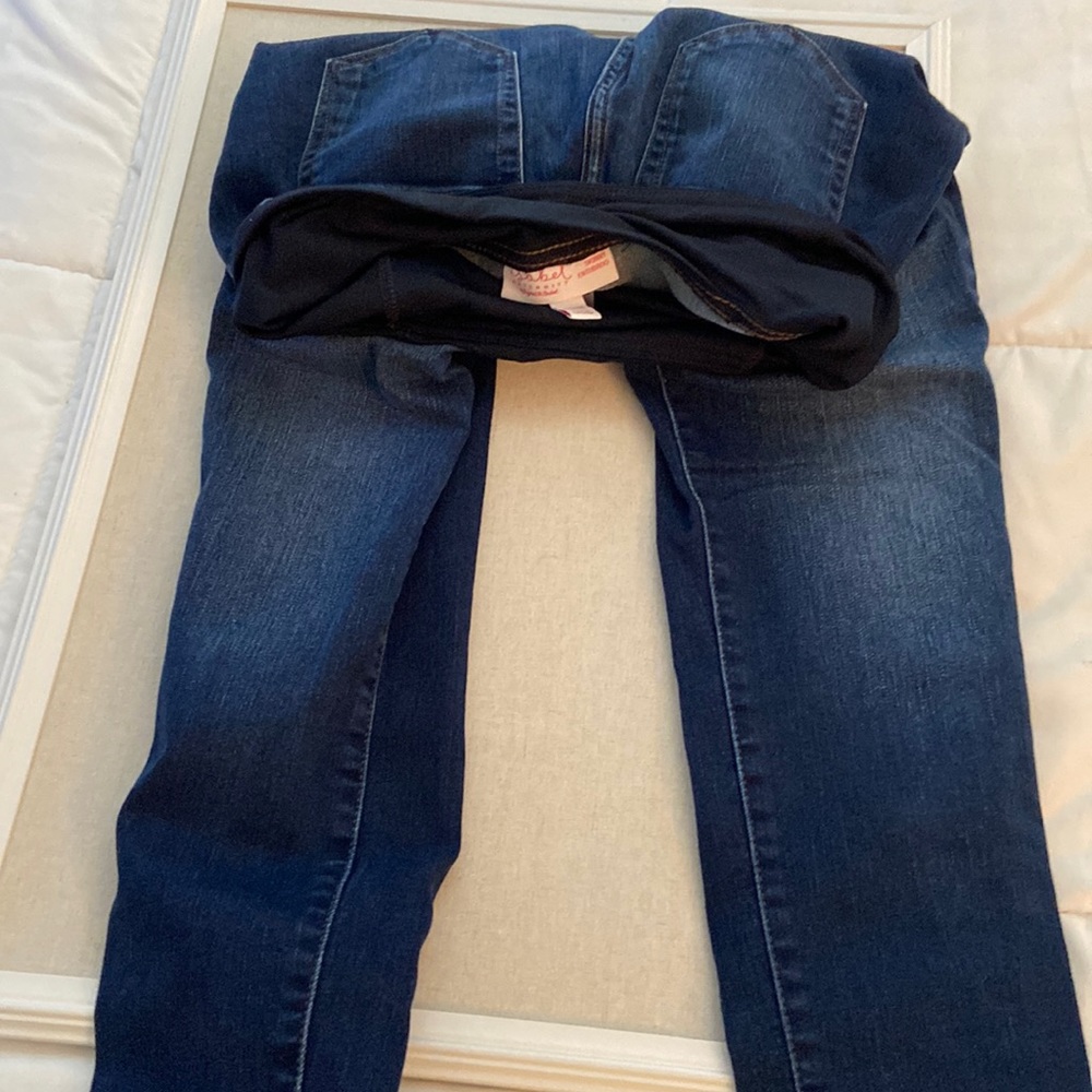 Maternity denim size 4. Over belly.